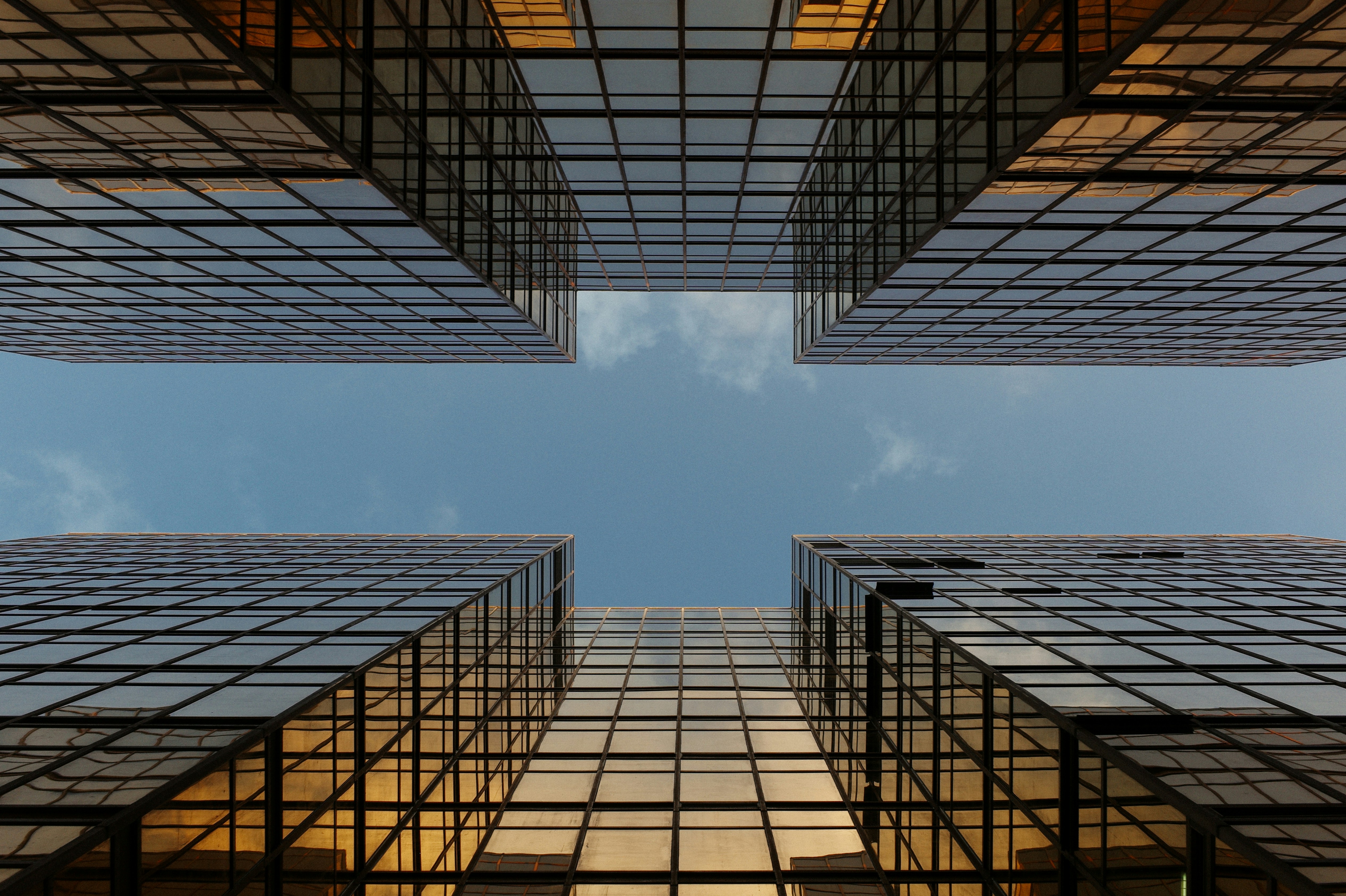 andreas-brucker-C2Dyr5FhGPQ-unsplash